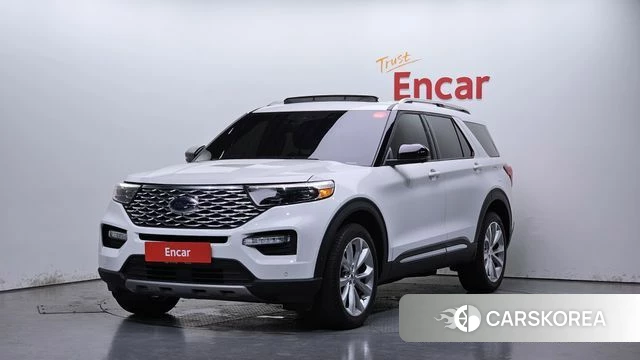 Ford Explorer 6th Generation 2022 Белый из Кореи