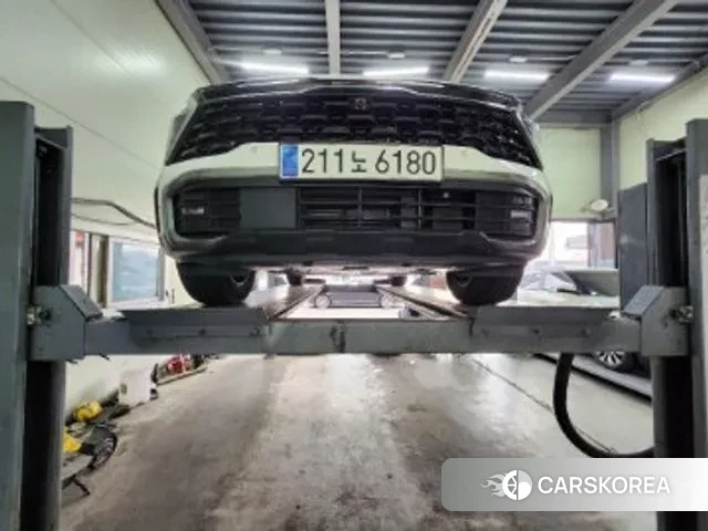 Kia Sportage 5th Generation Hybrid 2024 Белый из Кореи