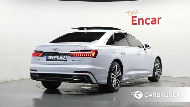 Audi A6 (C8) 2023 Белый из Кореи