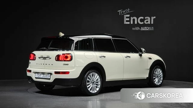 Mini Cooper Clubman 2019 Жемчужный цвет из Кореи