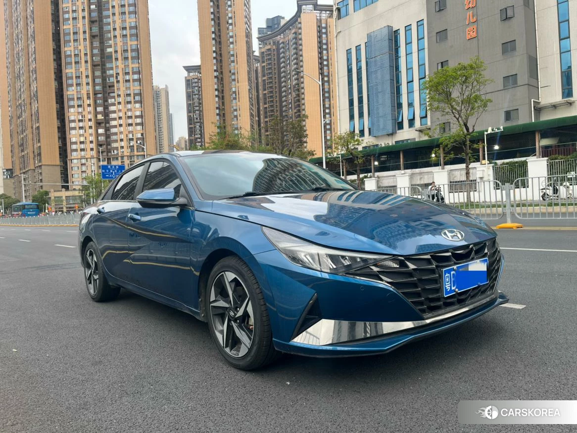 Hyundai Elantra 2020 Синий из Китая