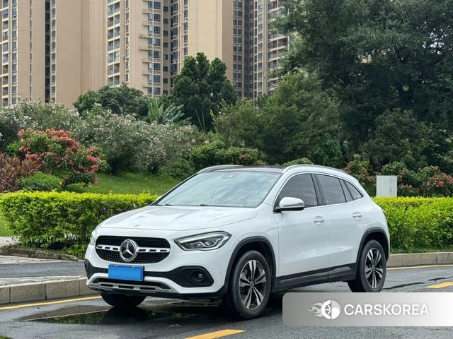 Mercedes-Benz GLA 2023 Белый из Китая