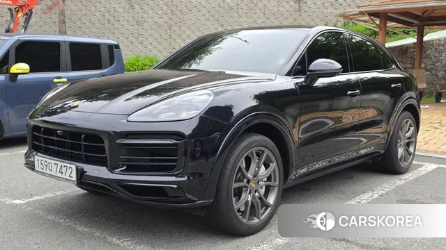 Porsche Cayenne (PO536) 2020 Черный из Кореи