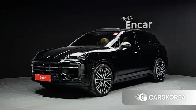 Porsche Cayenne (PO536) 2024 Черный из Кореи