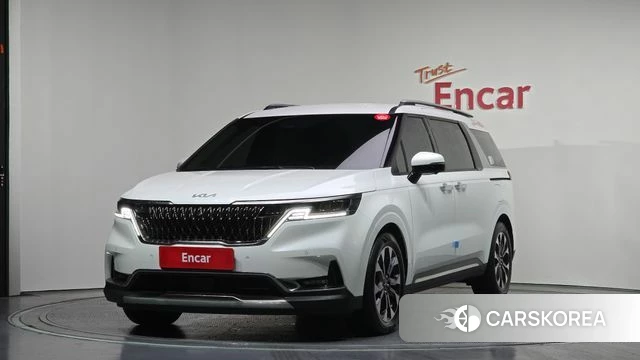 Kia Carnival 4th generation 2023 Белый из Кореи