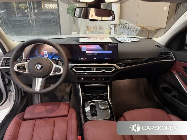 BMW 3 series 2023 Белый из Китая
