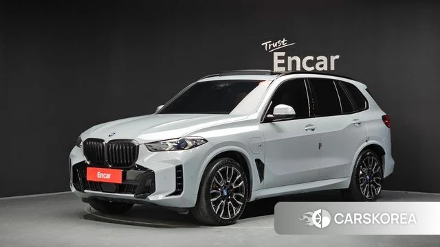 BMW X5 (G05) 2024 Серебристо-серый из Кореи