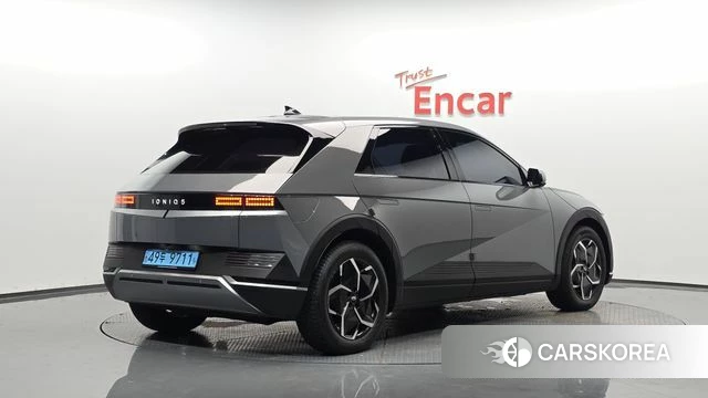 Hyundai Ionic 5 2022 Серый из Кореи