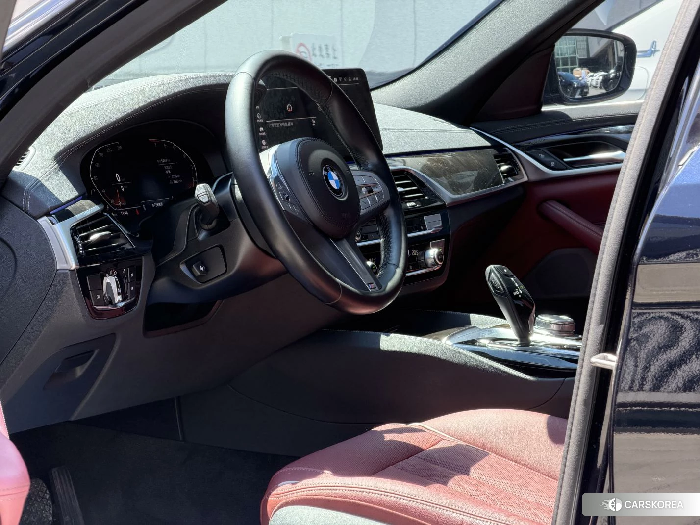 BMW 5 series 2022 Черный из Китая
