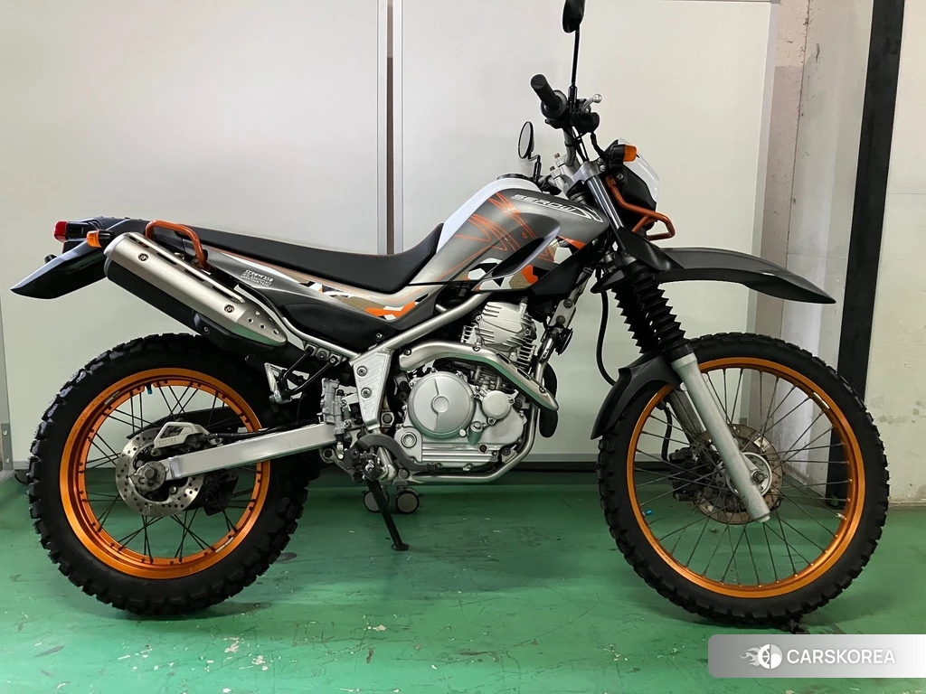 Проданный Yamaha SEROW 250 2015 из Японии