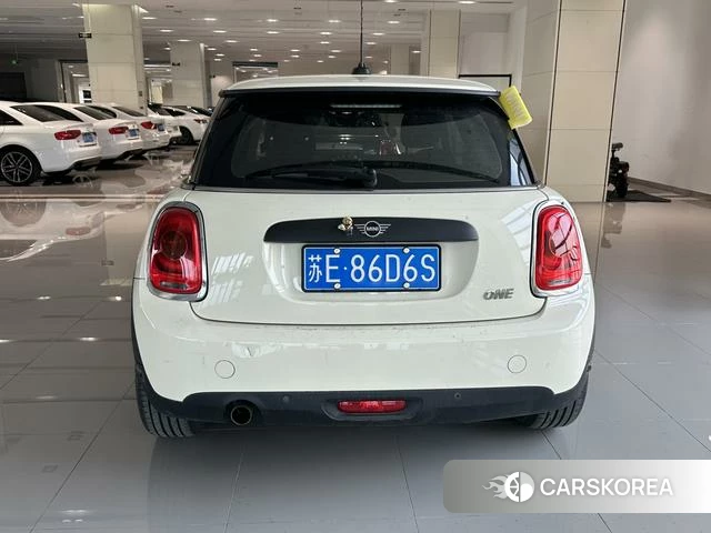 MINI MINI 2020 Белый из Китая