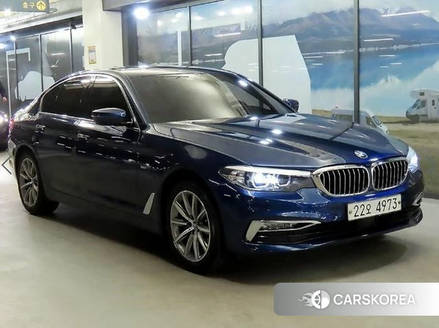 BMW 5 Series (G30) 2018 Синий из Кореи