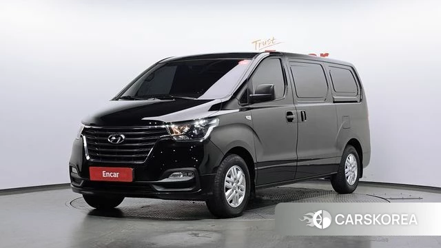 Hyundai The New Grand Starex 2018 Черный из Кореи