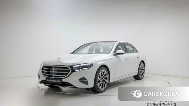 Mercedes-Benz E-Class W214 2025 Белый из Кореи