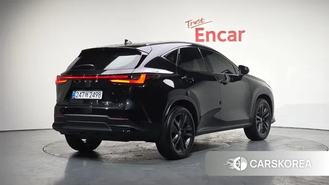 Lexus NX350h Second generation 2024 Черный из Кореи