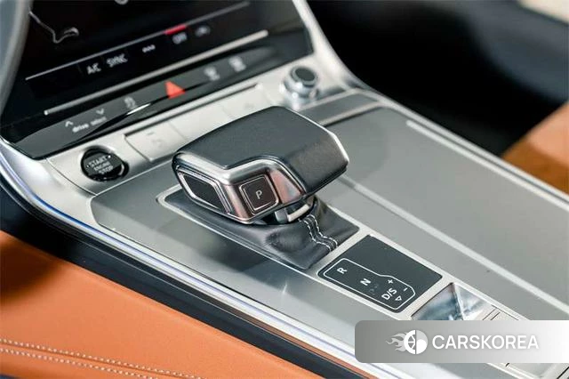 Audi A7L 2024 Черный из Китая