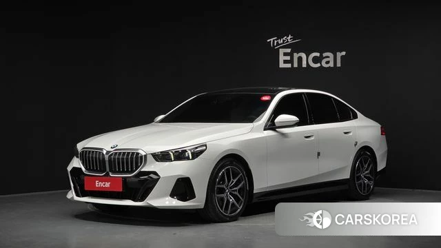 BMW 5 Series (G60) 2026 Белый из Кореи