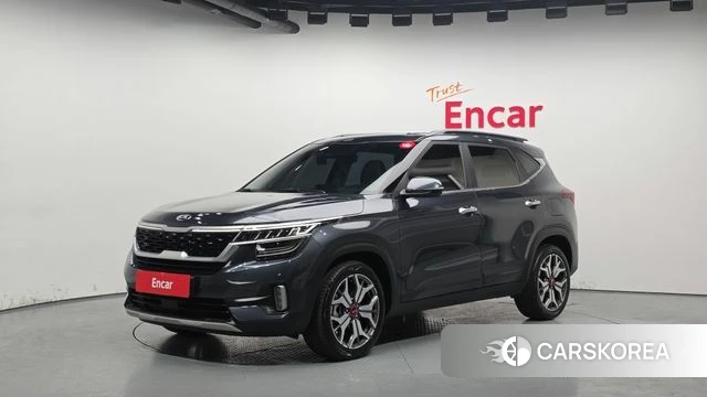 Kia Seltos 2021 Серый из Кореи