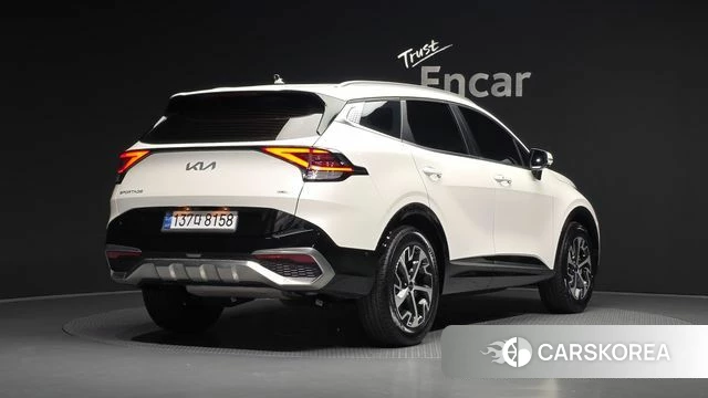 Kia Sportage 5th Generation Hybrid 2021 Белый из Кореи