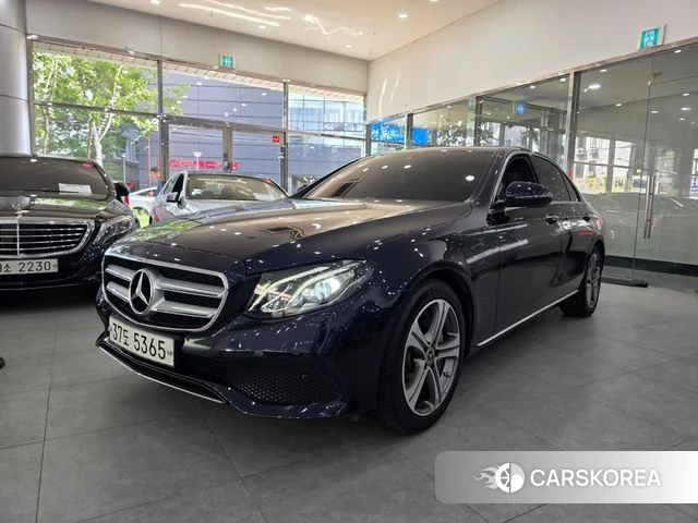 Mercedes-Benz E-Class W213 2019 Синий из Кореи