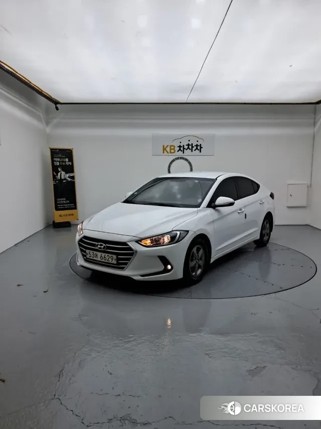 Hyundai Avante AD 2018 Черный из Кореи