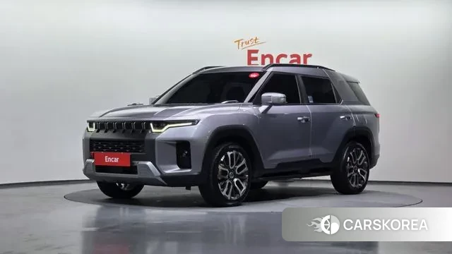 Ssangyong Torres 2022 Серебристо-серый из Кореи