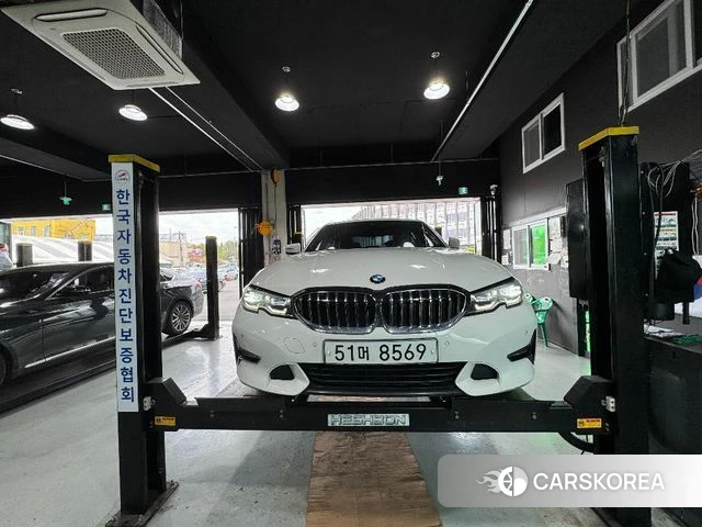 BMW 3 Series (G20) 2019 Белый из Кореи