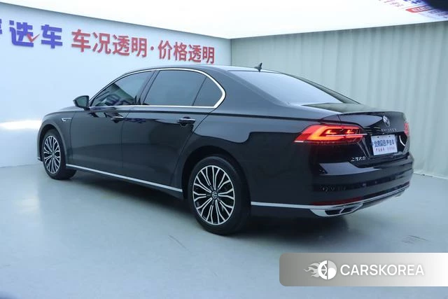 Volkswagen Huiang 2023 Черный из Китая
