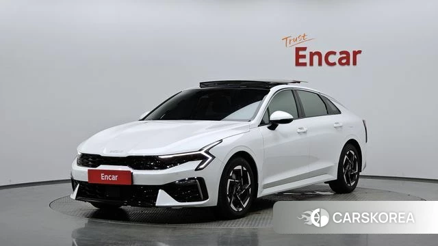 Kia The New K5 3rd generation 2024 Белый из Кореи