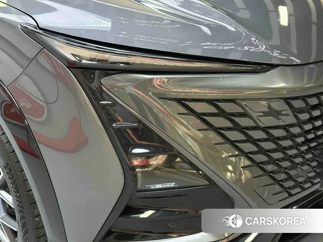 Chang'an UNI-T 2022 Темно-серый из Китая