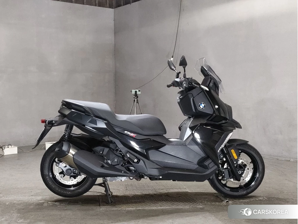 Проданный BMW C400X 2022 из Японии