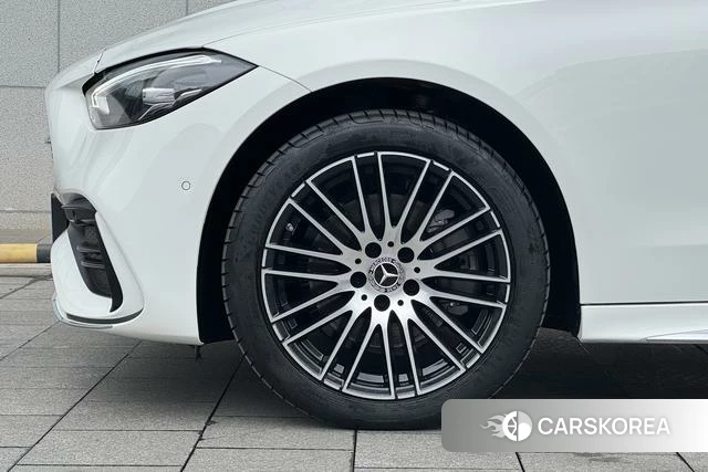 Mercedes-Benz Class C 2025 Белый из Китая