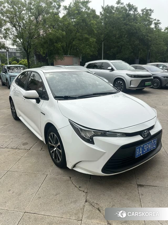 Toyota Lei Ling 2023 Белый из Китая