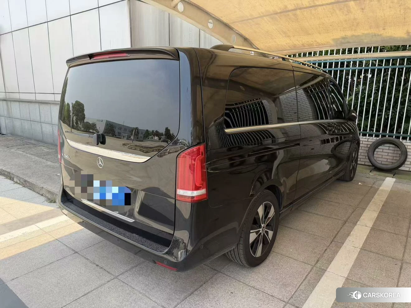 Mercedes-Benz V-class 2021 Черный из Китая