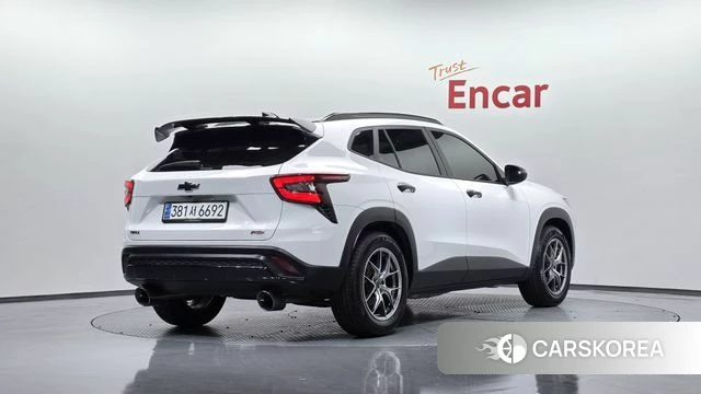 Chevrolet (GM Daewoo) Trax Crossover 2023 Белый из Кореи