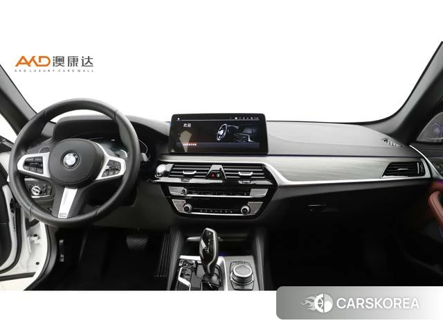 BMW 5 series 2022 Белый из Китая
