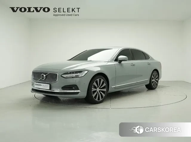 Volvo S90 2024 Серебристо-серый из Кореи