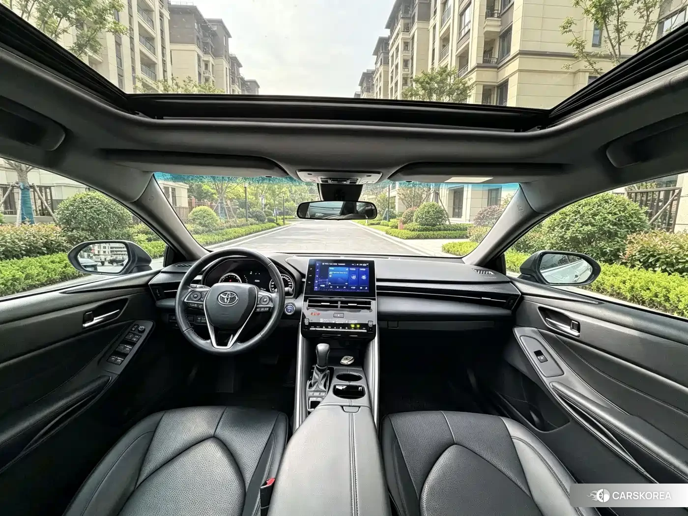 Toyota Avalon 2024 Белый из Китая