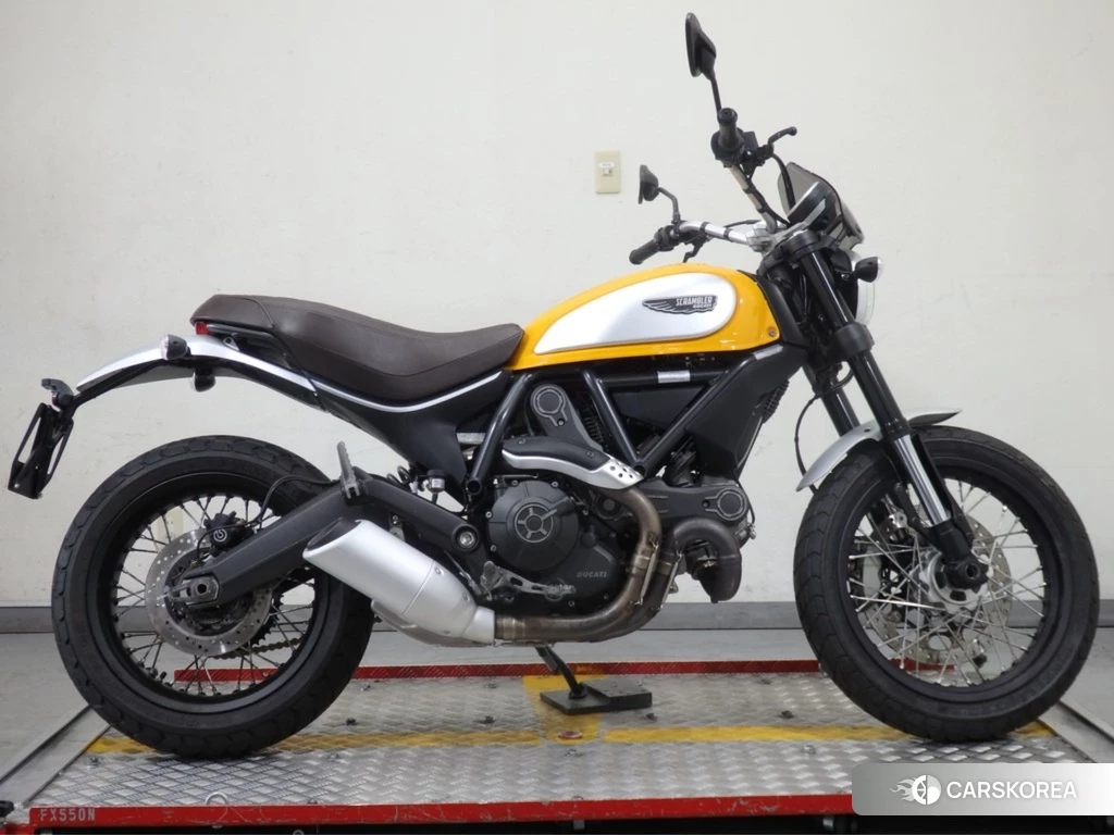 Проданный Ducati SCRAMBLER ICON 2016 из Японии