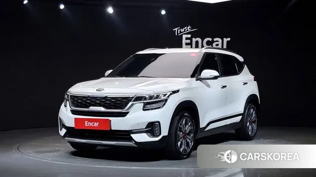Kia Seltos 2020 Белый из Кореи