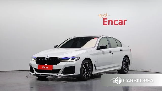 BMW 5 Series (G30) 2018 Белый из Кореи