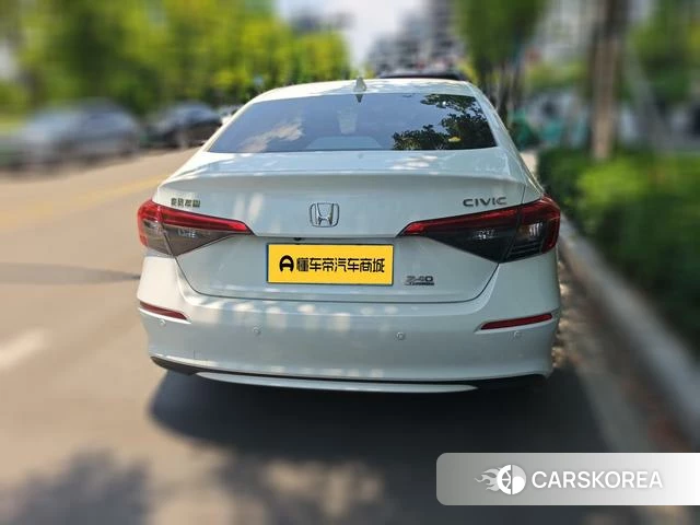Honda Civic 2023 Белый из Китая