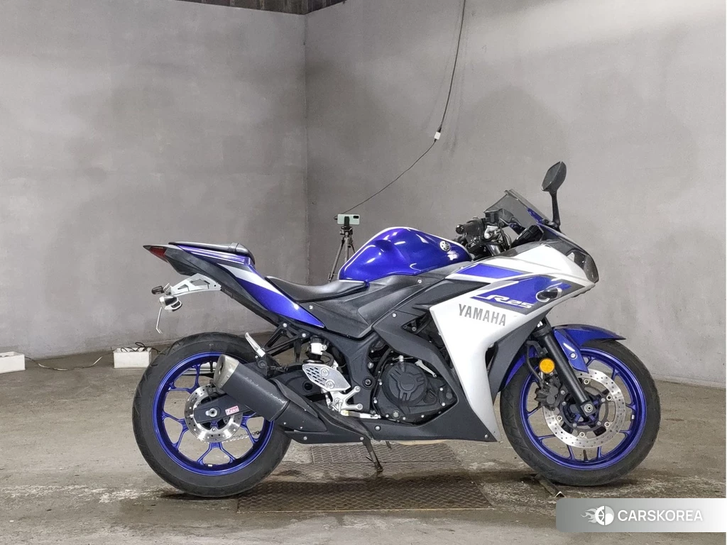 Проданный Yamaha YZF-R25 2014 из Японии