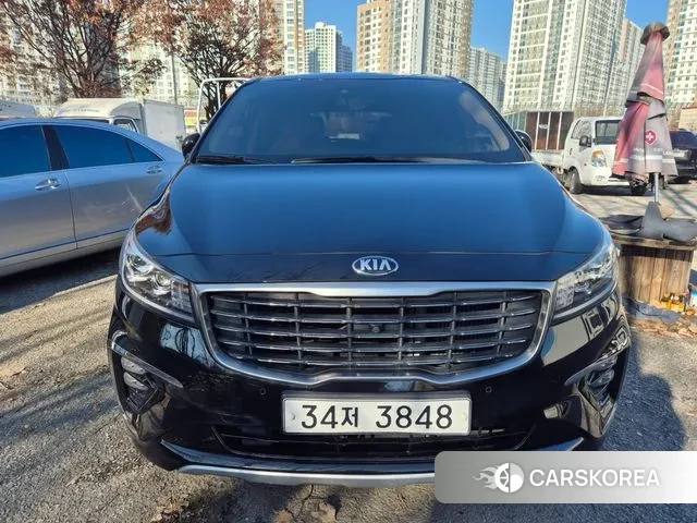 Kia The New Carnival 2018 Черный из Кореи