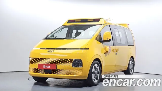 Hyundai Staria 2022 Желтый из Кореи