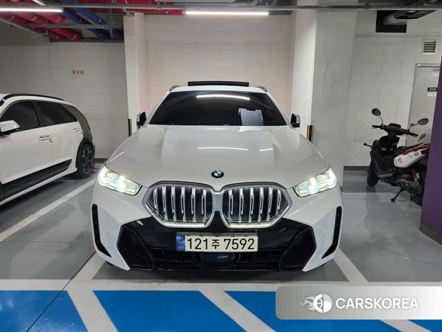 BMW X6 (G06) 2024 Белый из Кореи