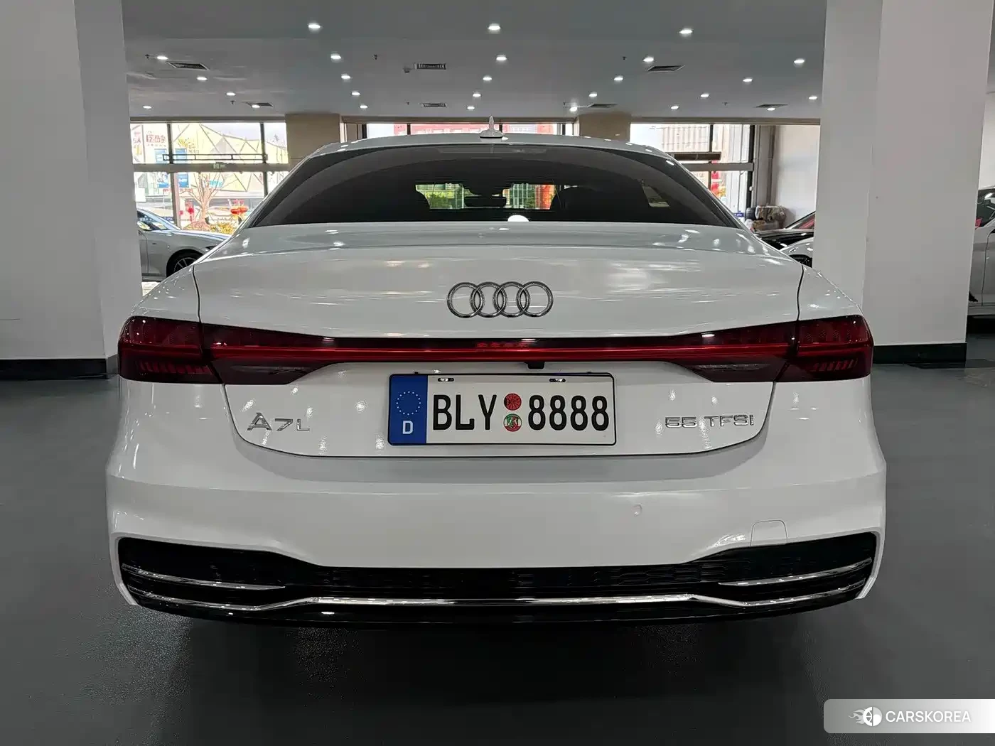 Audi A7L 2023 Белый из Китая