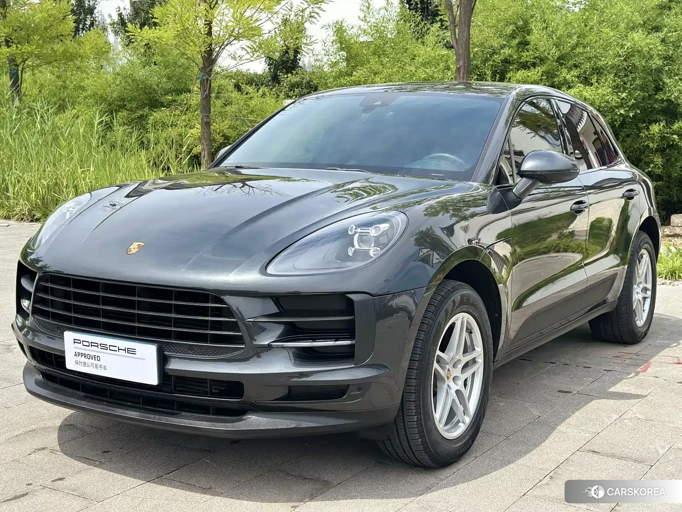 Porsche Macan 2021 Silver/gray из Китая, фото 2