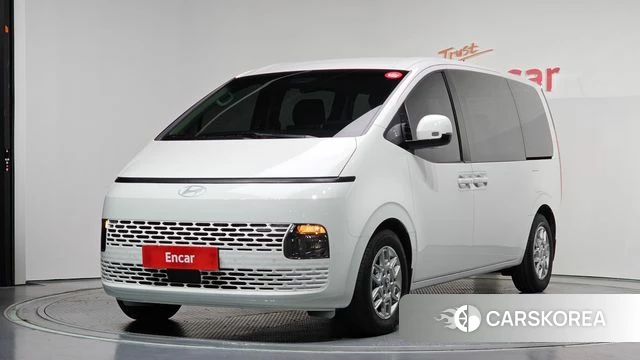 Hyundai Staria 2025 Белый из Кореи
