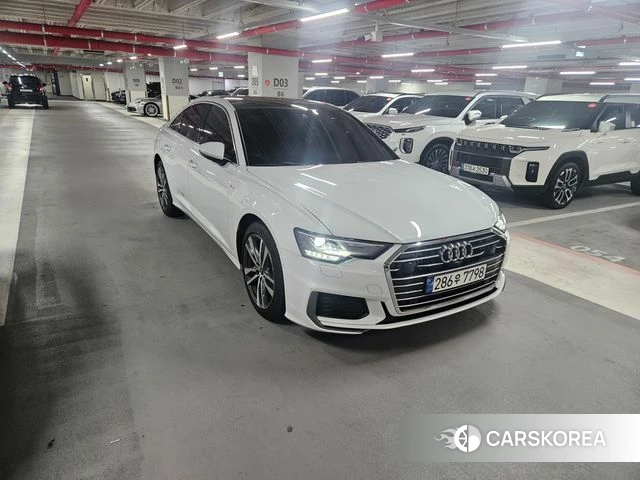 Audi A6 (C8) 2022 Белый из Кореи